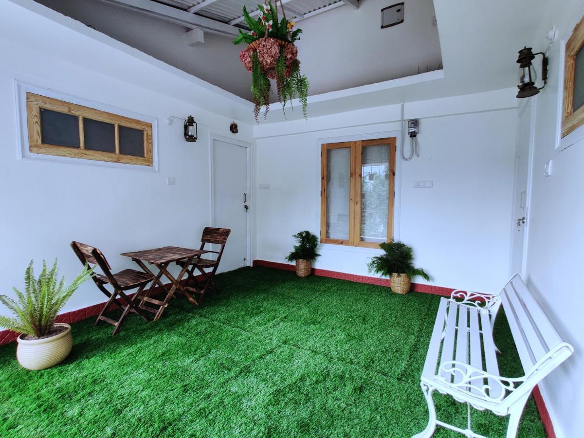 The Hilltop Haven Nainital Ngoại thất bức ảnh